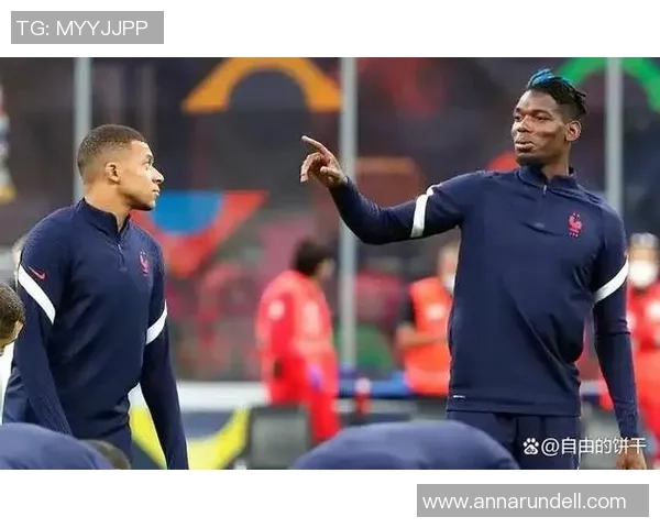 足球明星孩子意外受伤引发关注网友纷纷送上祝福与关心