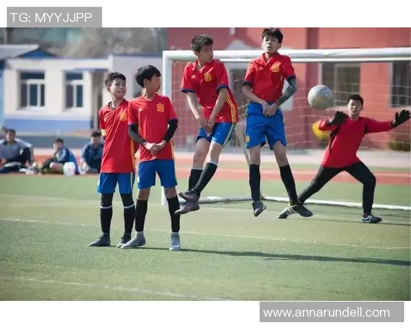 足球明星精彩瞬间视频截图回顾展现他们的巅峰时刻与激情四射的比赛场景